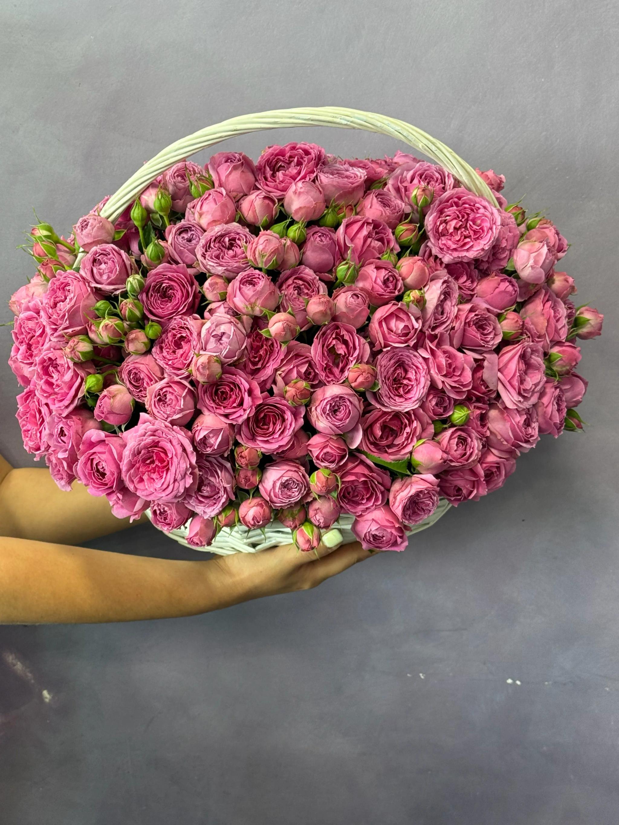A basket of peony roses | ծաղիկներ, ծաղկեպսակներ, բույսեր Երևան