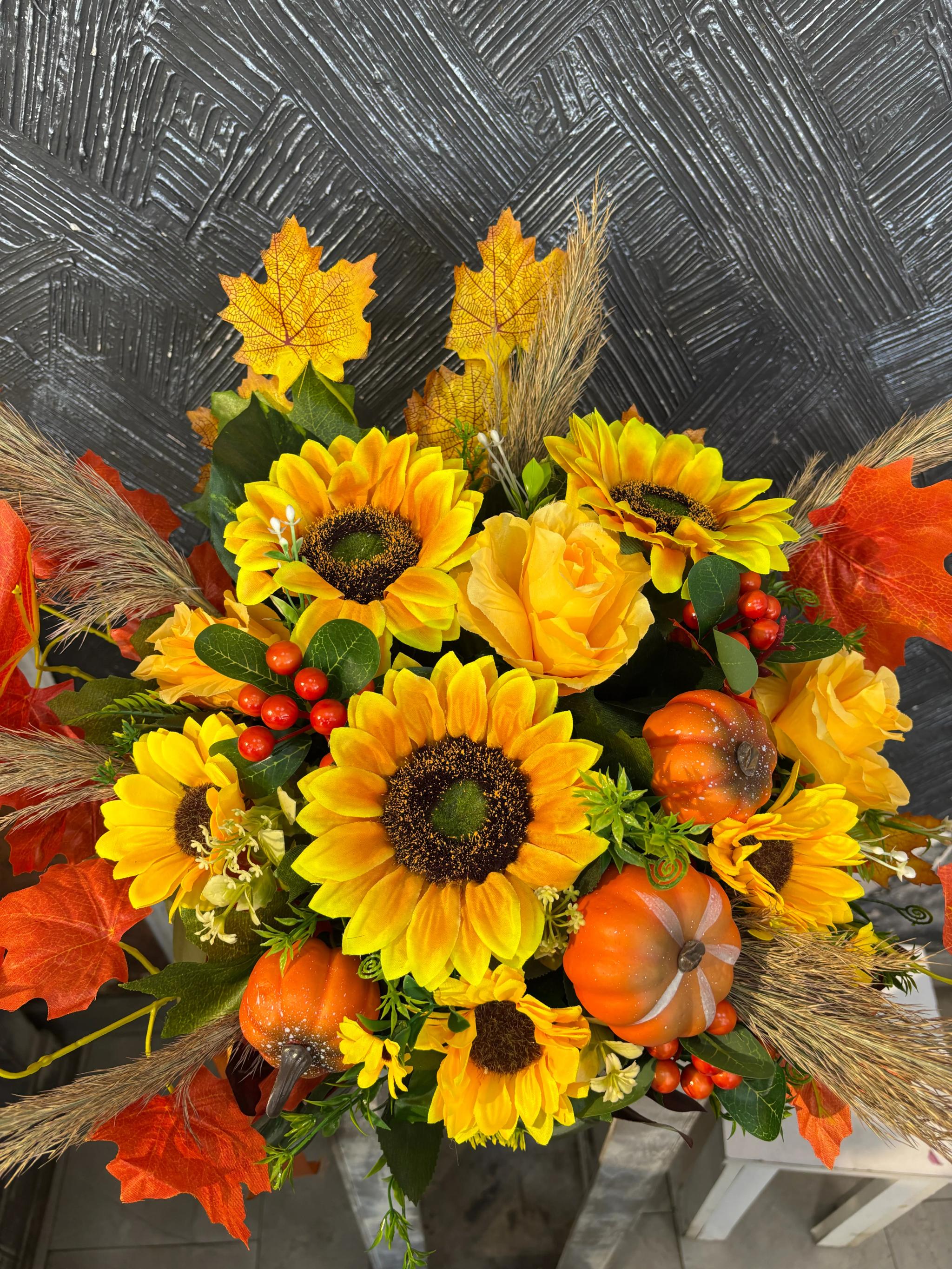 Autumn bouquet | ծաղիկներ, ծաղկեպսակներ, բույսեր Երևան Autumn bouquet | ծաղիկներ, ծաղկեպսակներ, բույսեր Երևան