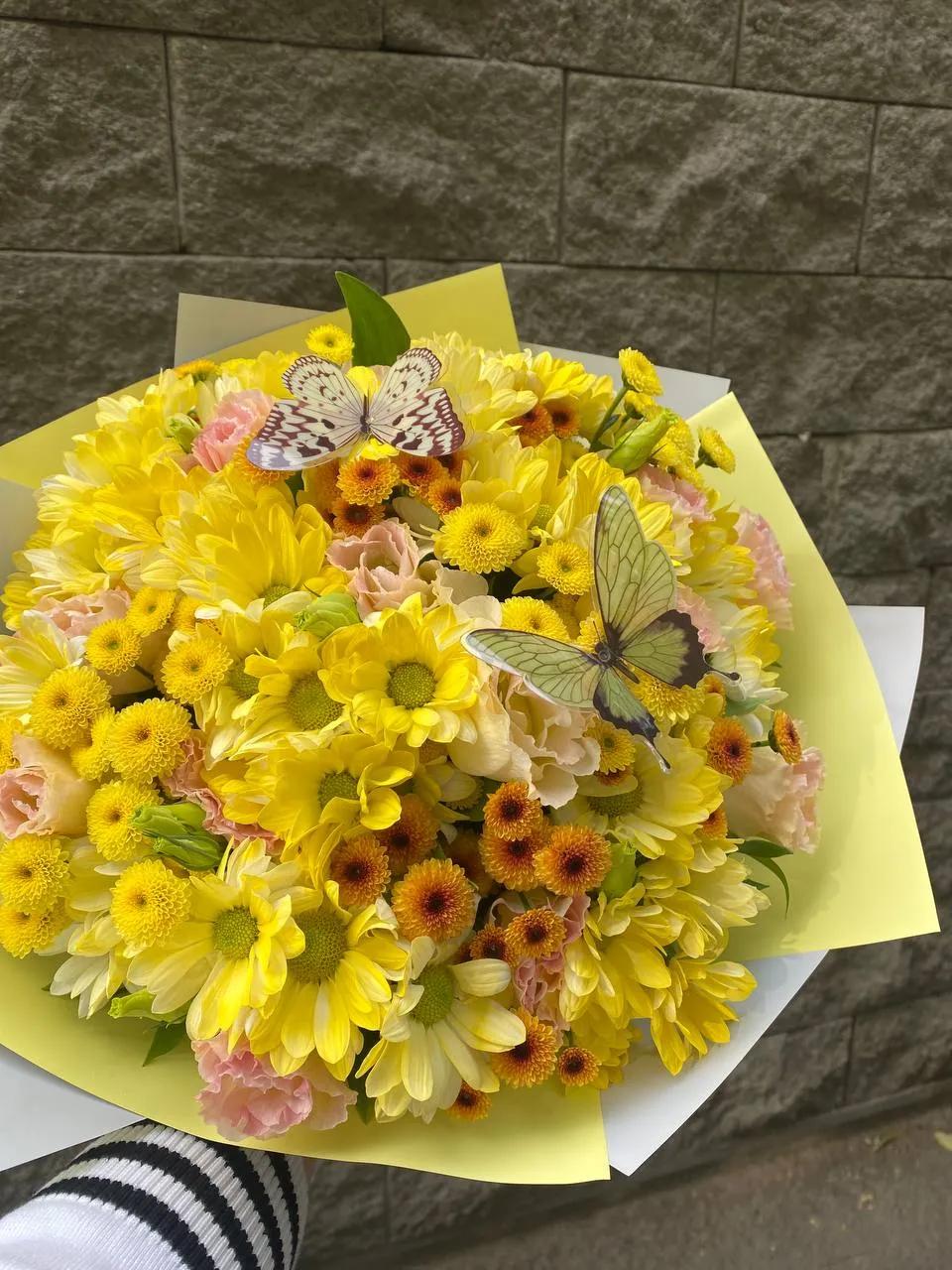 Bunch of chrysanthemums | ծաղիկներ, ծաղկեպսակներ, բույսեր Երևան Bunch of chrysanthemums | ծաղիկներ, ծաղկեպսակներ, բույսեր Երևան