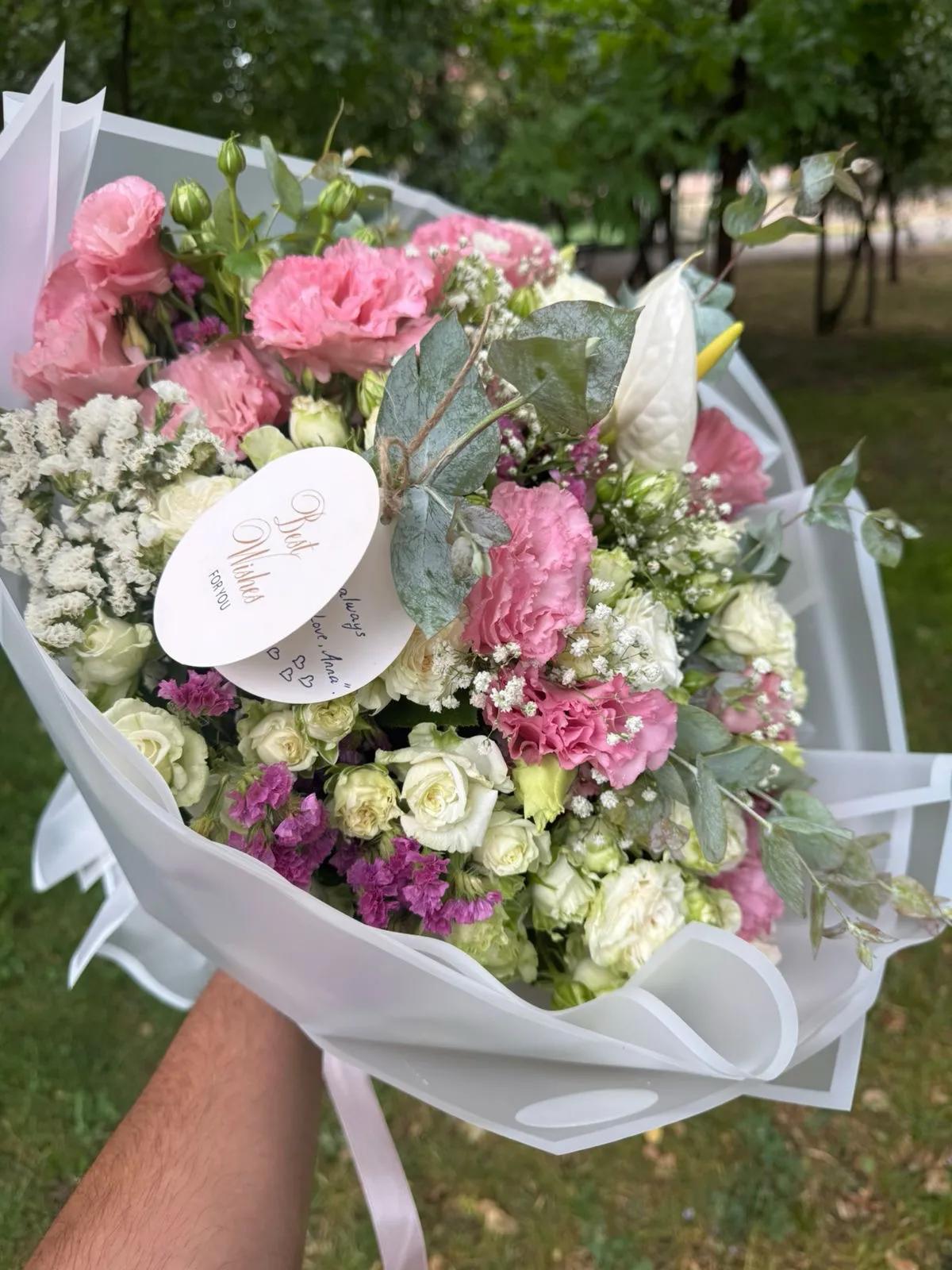 Lisianthus and anthurium | ծաղիկներ, ծաղկեպսակներ, բույսեր Երևան Lisianthus and anthurium | ծաղիկներ, ծաղկեպսակներ, բույսեր Երևան