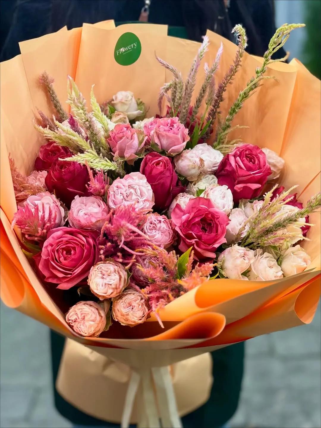 An elegant bouquet | ծաղիկներ, ծաղկեպսակներ, բույսեր Երևան An elegant bouquet | ծաղիկներ, ծաղկեպսակներ, բույսեր Երևան