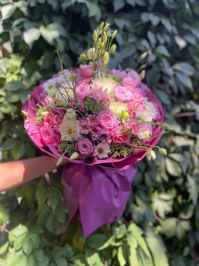 An elegant bouquet | ծաղիկներ, ծաղկեպսակներ, բույսեր - առաքում Երևան An elegant bouquet | ծաղիկներ, ծաղկեպսակներ, բույսեր - առաքում Երևան