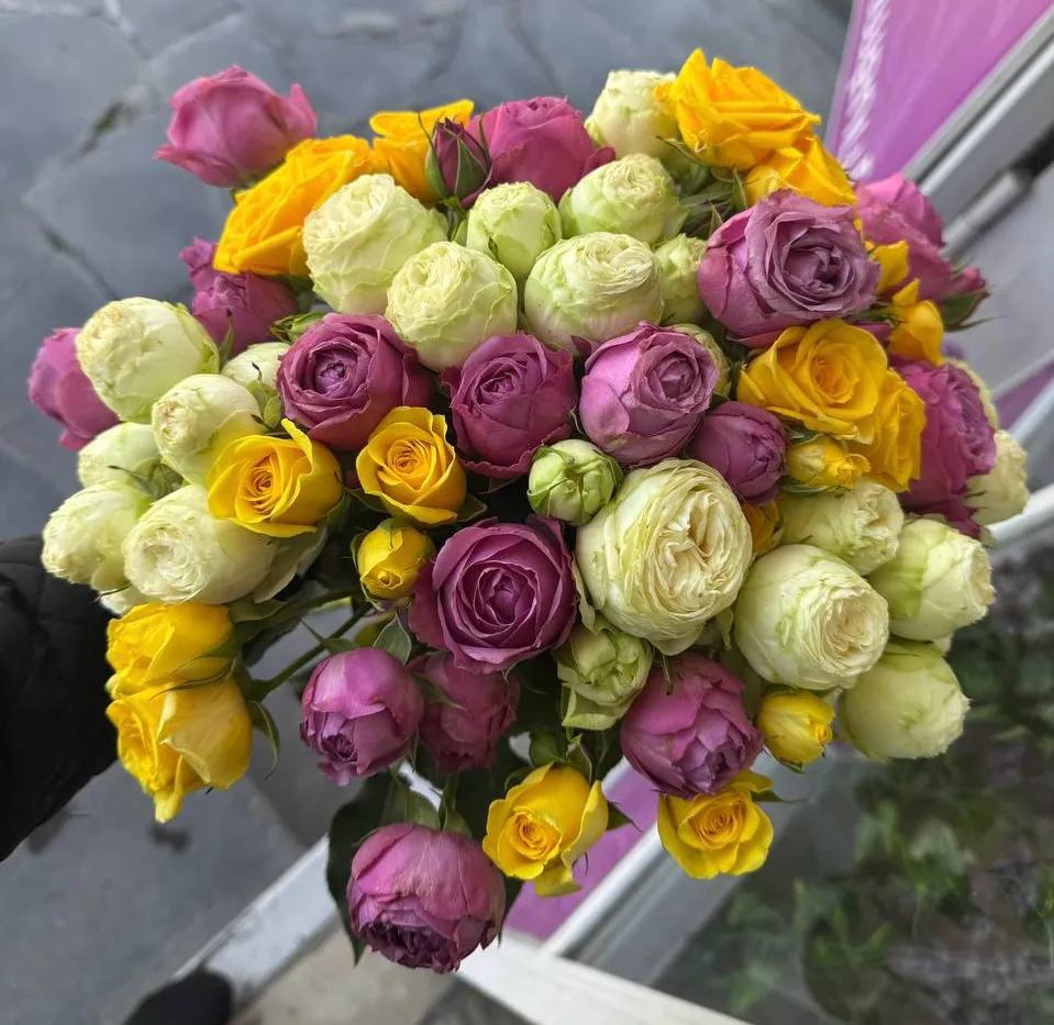 Mix of roses | ծաղիկներ, ծաղկեպսակներ, բույսեր Երևան Mix of roses | ծաղիկներ, ծաղկեպսակներ, բույսեր Երևան